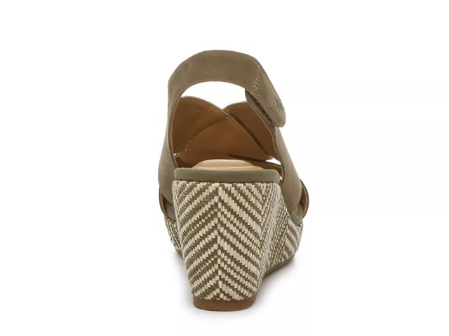 Hush puppies wedges uk store