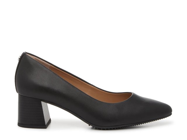 Hush Puppies Glory Pump Women s Black Size 7 Pumps