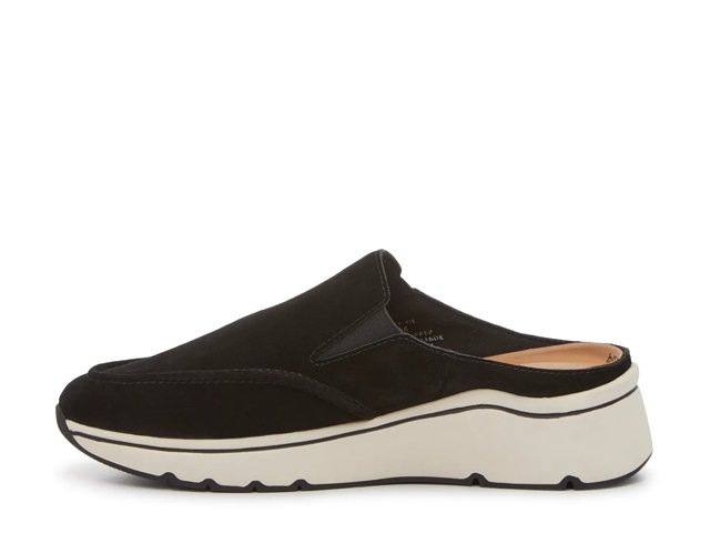 Hush Puppies Women s Trixie Slip On Sneakers