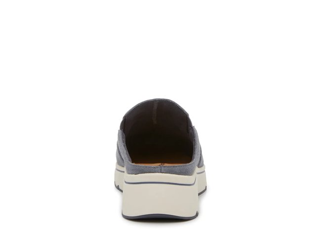 Hush puppies crocs store